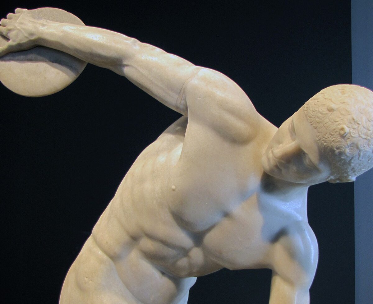 تمثال الرياضي الأشهر في العالم Discobolus
