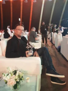 20231101_183106-copy-400x533